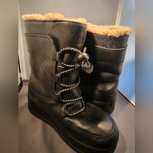 Fitflop Boots Size 8 Black